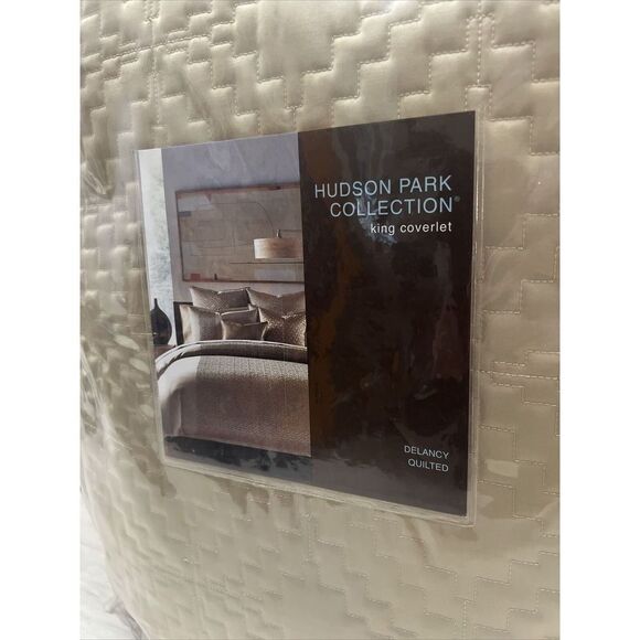 Hudson Park Collection Delancy KING Quilted Coverlet GOLD - Picture 2 of 7